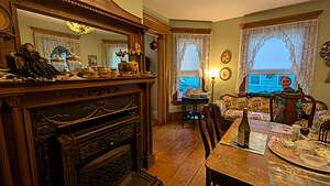 The Blooming Inn parlor